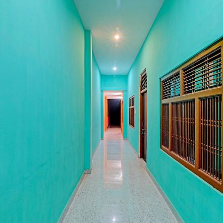 Hotel O Home Om Marriage Hall Ayodhya Экстерьер фото