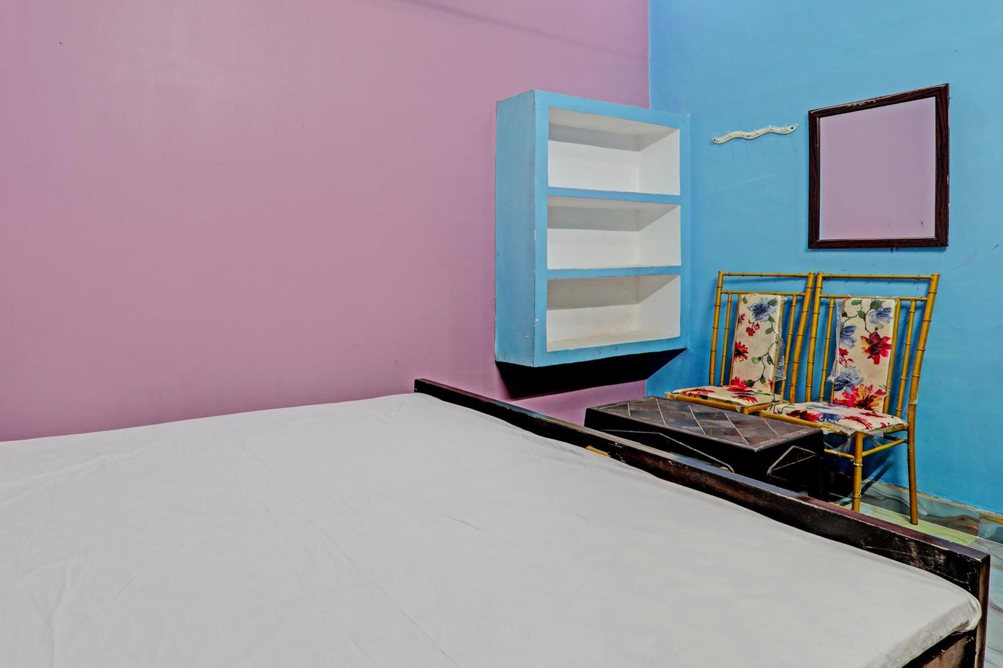Hotel O Home Om Marriage Hall Ayodhya Экстерьер фото